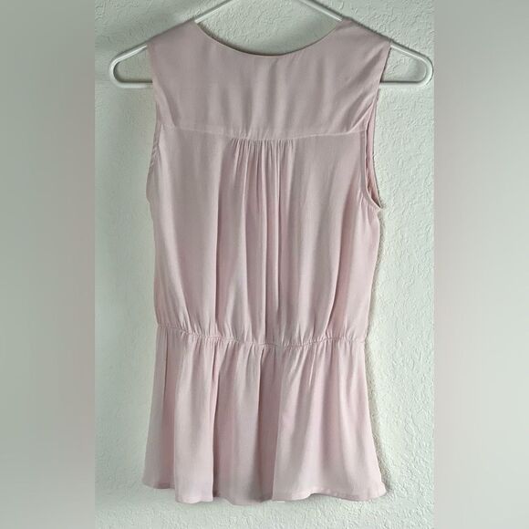 Chelsea27 Sleeveless Peplum Top - Picture 4 of 8